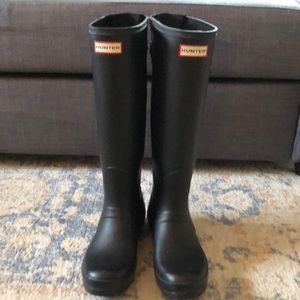 Hunter Tall Rain Boots- Adjustable